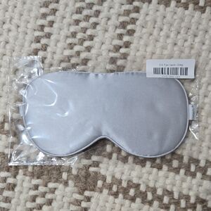 Coop Silk Eye Mask in Gray